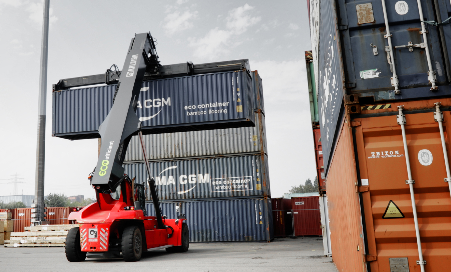 kalmar-eco-reachstacker-press-release-6-6-2024-3.jpg