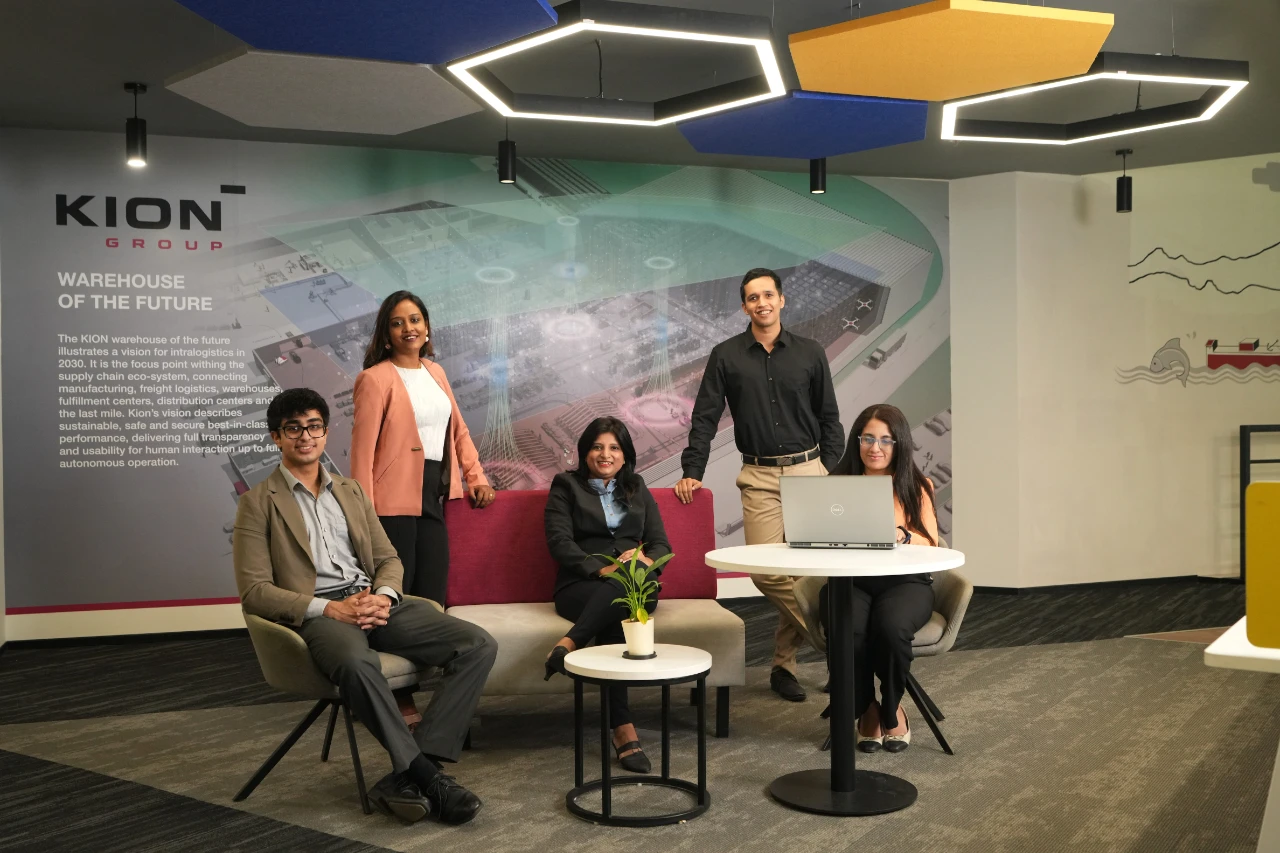 庆祝凯傲印度技术中心成立一周年