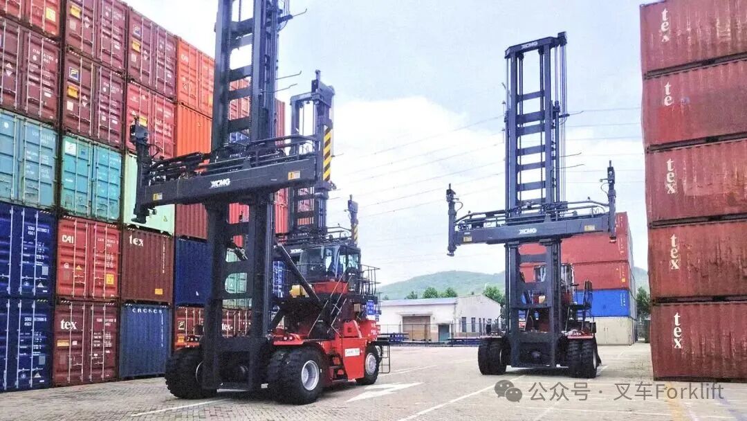 千里之外“秀操作”！徐工远控港机集群carry全场