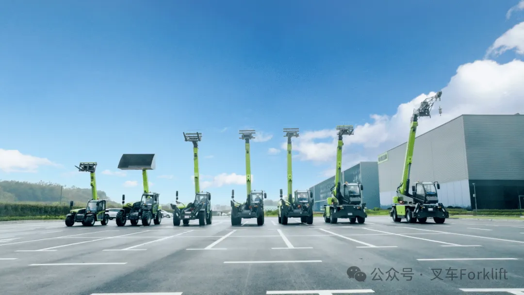 破解高空高效作业难题丨中联重科伸缩臂式叉车全矩阵产品赋能多场景作业