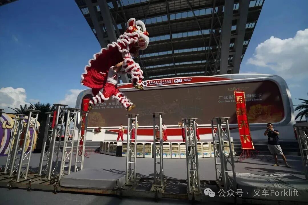 泰坦智能 | 第138届广交会开幕：TITANS在展位8.1D40-41期待您的莅临！