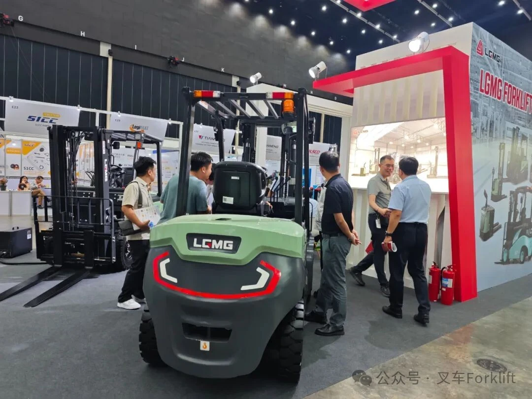 东南亚LogiMAT 2025展会盛大开幕，LGMG多款电动叉车齐亮相