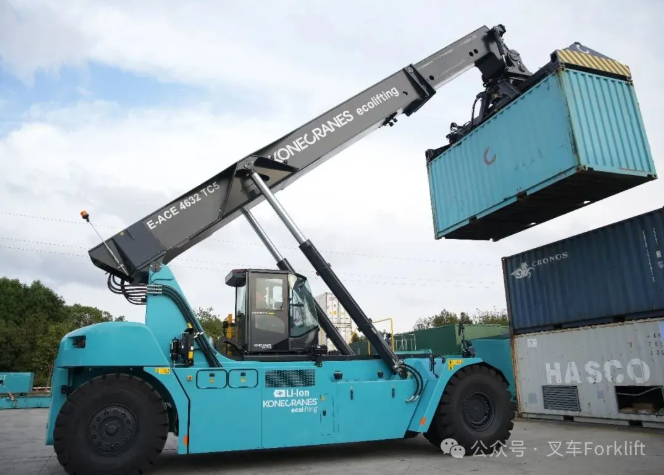 科尼E-ACE电动正面吊，安全高效，绿动全工况！