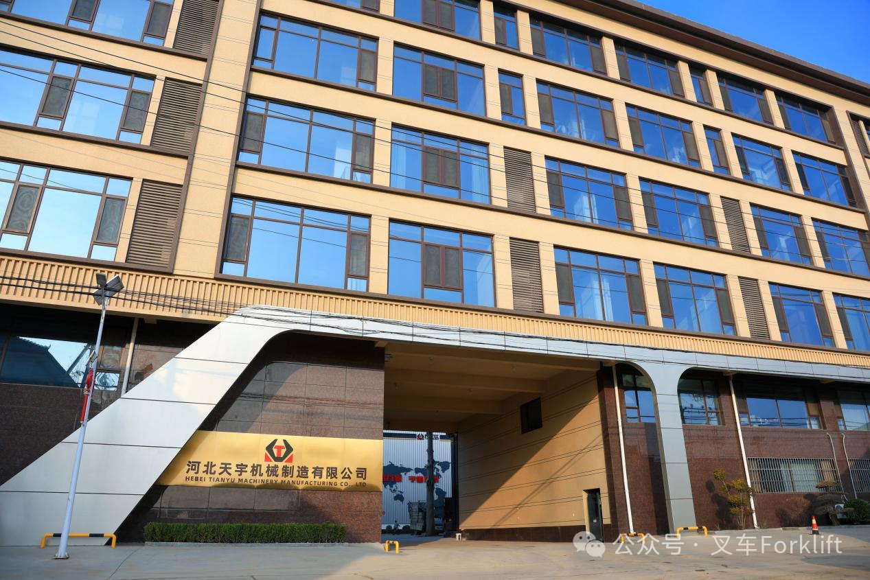 天宇力士全域硬核-多境无忧 | 越野系列搬运车一车多用真硬核！！！