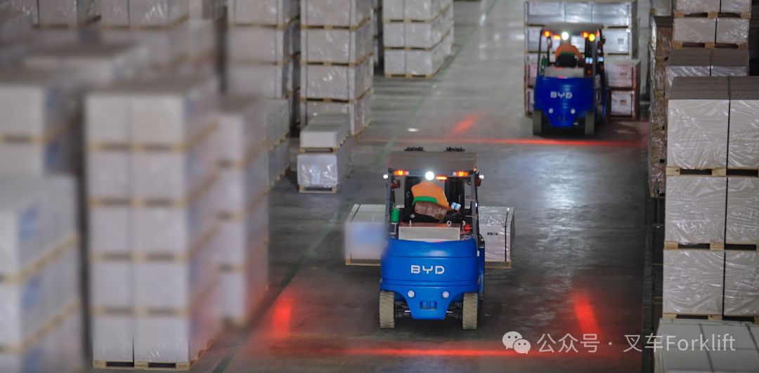 比亚迪叉车：守护一线奋斗者，助力每一份热爱与奔赴！