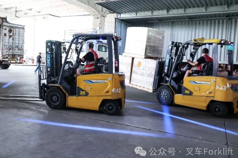 徐工新能源叉车：构筑机场物流全场景高效搬运体系
