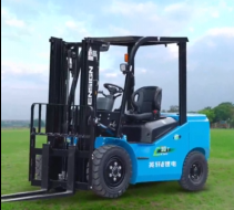 足不出户看实车|英轩叉车公众号 VR 看车，360° 沉浸式选车！